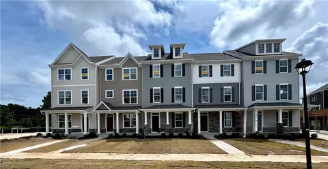 2024 Stanford Ln, Newport News, VA 23608