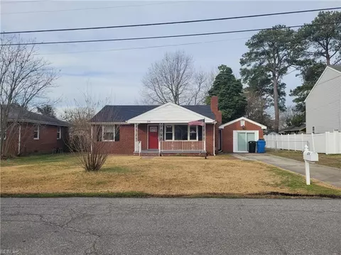 279 Fair Meadows Rd, Virginia Beach, VA 23464