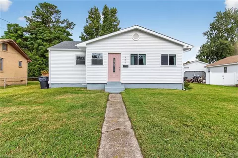 404 Beechdale Rd, Portsmouth, VA 23701
