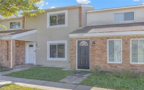 1384 Sierra Dr, Virginia Beach, VA 23453