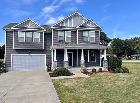 123 Groome Rd, Newport News, VA 23601