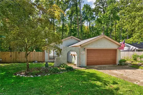 1721 Dancers Ct, Virginia Beach, VA 23464