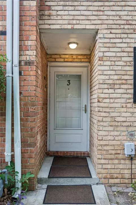 1120 Hillside Ave #3, Norfolk, VA 23503