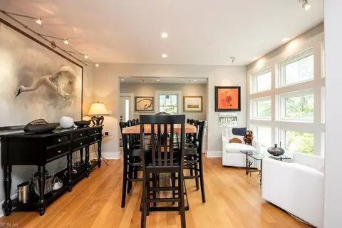 Dining - 5 Ames St, Onancock, VA 23417 photo 2 of 4