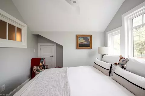 Bedroom - 5 Ames St, Onancock, VA 23417 photo 3 of 8