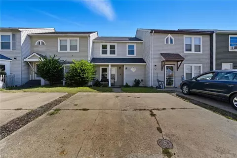 404 Osprey St, Virginia Beach, VA 23462