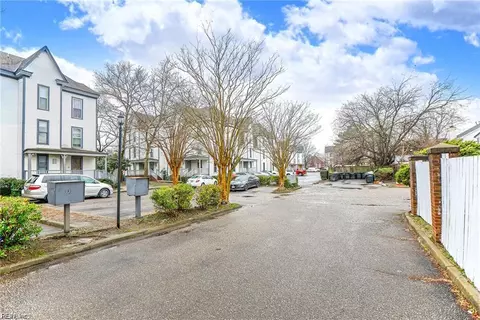927 Green St, Portsmouth, VA 23704