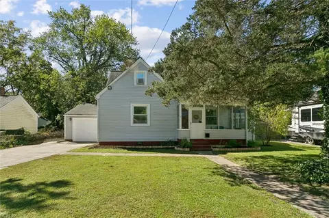 104 Hull St, Newport News, VA 23601