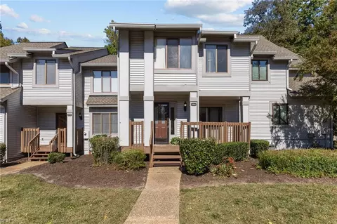 224 Misty Point Ln, Newport News, VA 23603