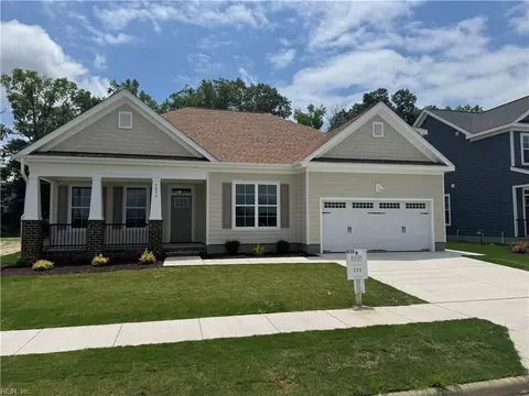 5033 Annapolis Dr, Chesapeake, VA 23321