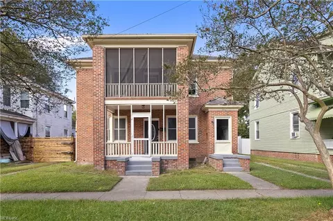 319 S Main St, Suffolk, VA 23434