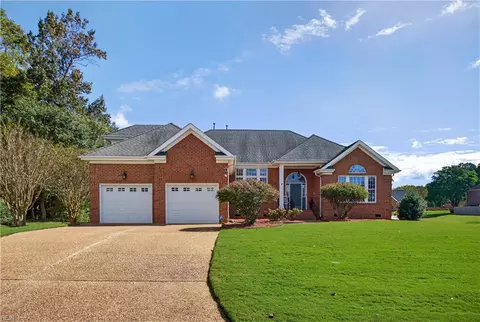 109 Winterview Dr, Suffolk, VA 23434