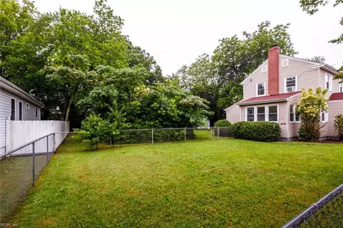 911 Oaklawn Ave, Norfolk, VA 23504
