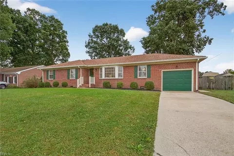 Exterior - 4209 Terry Dr, Chesapeake, VA 23321 photo 6 of 7