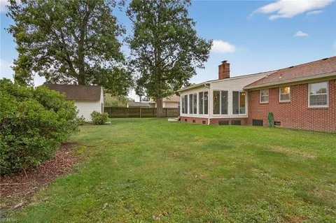 Exterior - 4209 Terry Dr, Chesapeake, VA 23321 photo 5 of 7