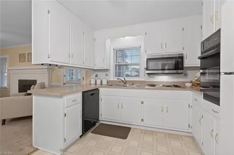 Kitchen - 4209 Terry Dr, Chesapeake, VA 23321 photo 1 of 4