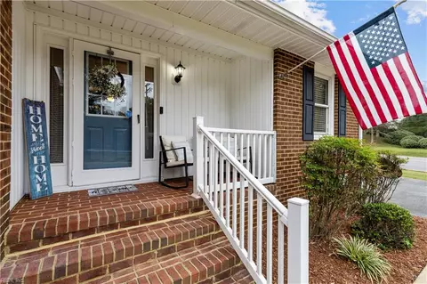 24441 Lovers Ln, Windsor, VA 23487 photo 4