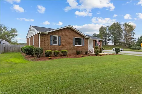 24441 Lovers Ln, Windsor, VA 23487 photo 3