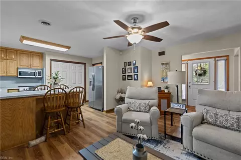 24441 Lovers Ln, Windsor, VA 23487 photo 13