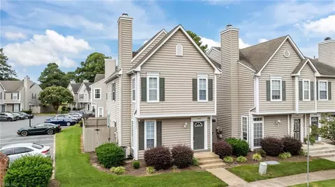 4724 Kempsville Greens Pw Pkwy, Virginia Beach, VA 23462