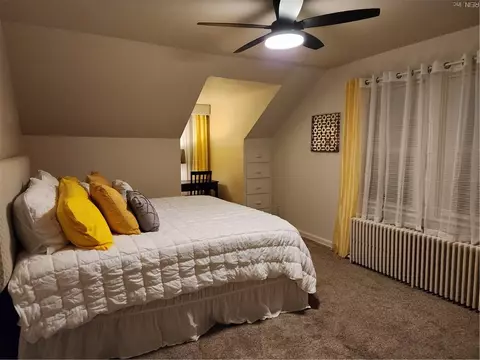Bedroom - 231 Greenbriar Ave, Hampton, VA 23661 photo 5 of 6