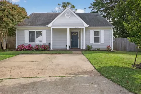 2160 Bloomsbury Ln, Virginia Beach, VA 23454