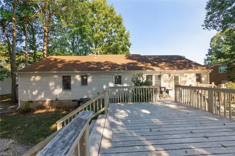 Exterior - 2716 Brook Stone Dr, Chesapeake, VA 23321 photo 5 of 9
