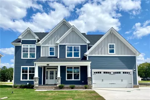 1329 Sebastian Ct, Chesapeake, VA 23322