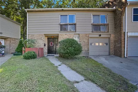 1357 Glyndon Dr, Virginia Beach, VA 23464