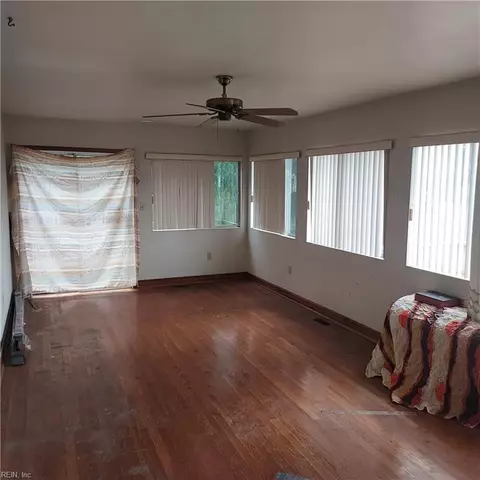 Other - 9 Julian Pl, Hampton, VA 23666 photo 1 of 4