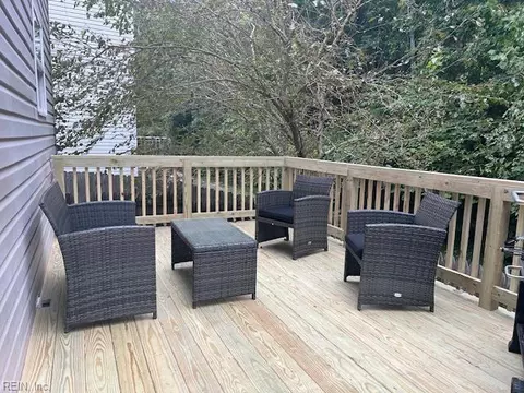 Exterior - 104 Rusty Ct, Williamsburg, VA 23185 photo 4 of 6