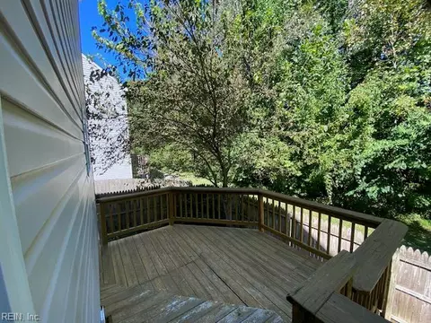 Exterior - 104 Rusty Ct, Williamsburg, VA 23185 photo 3 of 6