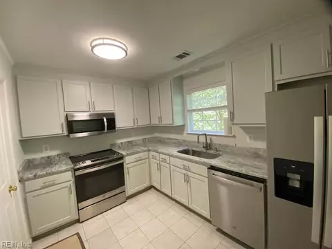 Kitchen - 104 Rusty Ct, Williamsburg, VA 23185 photo 1 of 2
