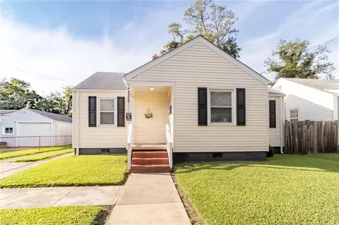 9309 Hickory St, Norfolk, VA 23503