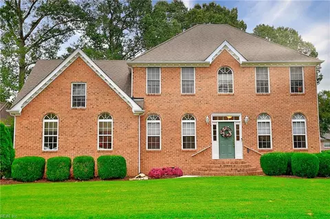 509 River Gate Rd, Chesapeake, VA 23322