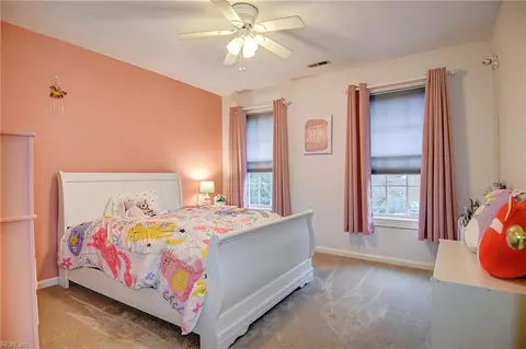 Bedroom - 509 River Gate Rd, Chesapeake, VA 23322 photo 4 of 7