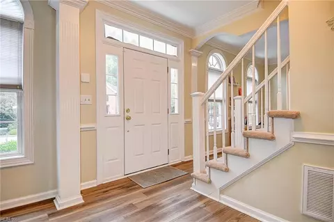 Entry Way - 509 River Gate Rd, Chesapeake, VA 23322 photo 1 of 2
