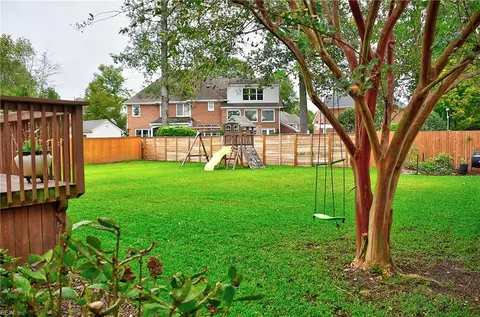 Exterior - 509 River Gate Rd, Chesapeake, VA 23322 photo 12 of 12
