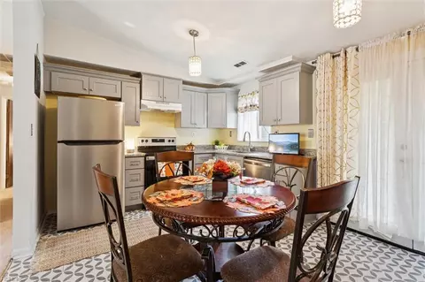 Kitchen - 1411 Paul Jack Dr, Hampton, VA 23666 photo 3 of 4