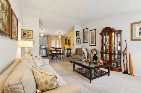 Living - 1411 Paul Jack Dr, Hampton, VA 23666 photo 1 of 3