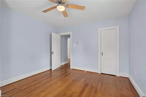 Bedroom - 111 Chichester Ave, Hampton, VA 23669 photo 2 of 4