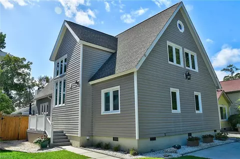 632 9th St, Virginia Beach, VA 23451