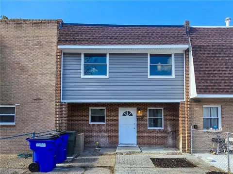 6433 Faraday Ct, Norfolk, VA 23513