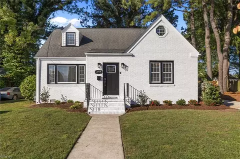 2914 Woodland Ave, Norfolk, VA 23504