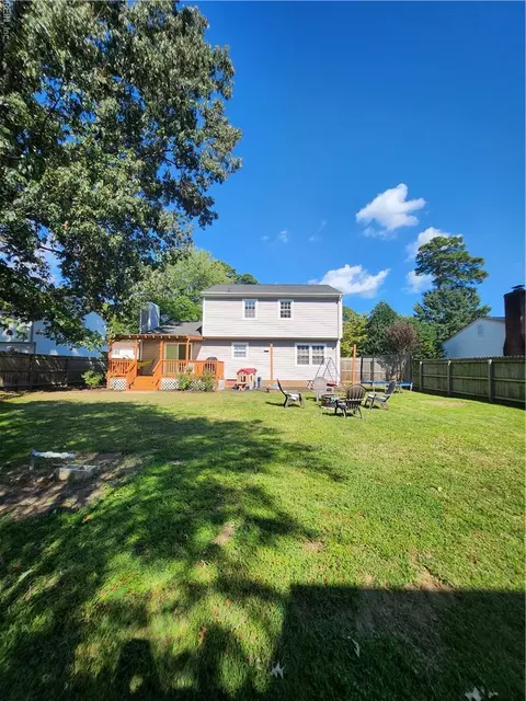 Exterior - 405 Terry Ct, Hampton, VA 23666 photo 9 of 13