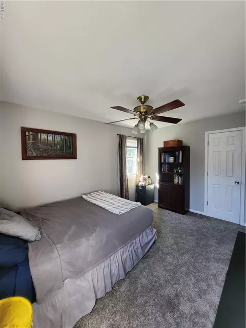 Bedroom - 405 Terry Ct, Hampton, VA 23666 photo 5 of 5