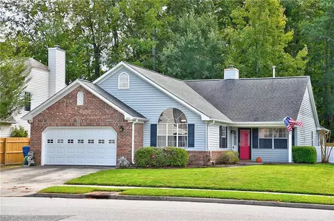3005 Winterberry Ln, Virginia Beach, VA 23453