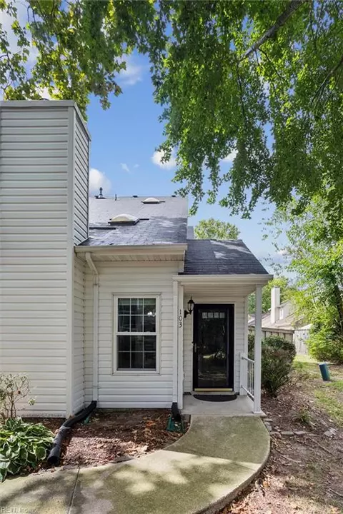 103 Nantucket Pl, Newport News, VA 23606