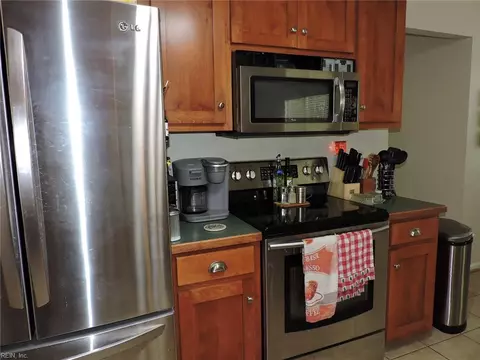 Kitchen - 9155 Marlfield Rd, Gloucester, VA 23061 photo 2 of 2