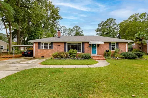 521 Suburban Pw Pkwy, Norfolk, VA 23505
